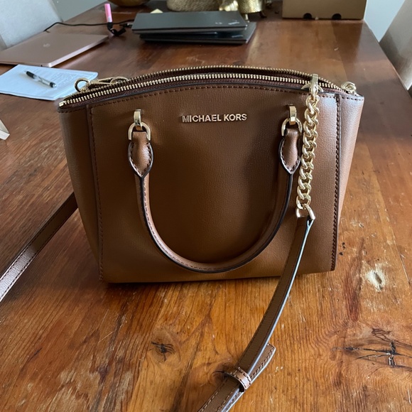 Chocolate Brown Michael Kors Leather Crossbody Bag - Picture 2 of 5